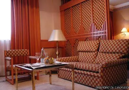 Zentral Parque 3*