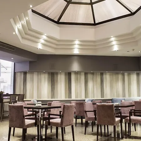 Zentral Parque Hotel