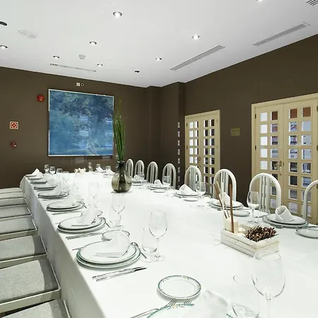 Zentral Parque Hotel 3*