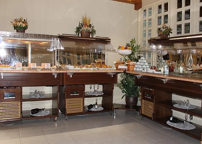 Hotel Zentral Parque 3*